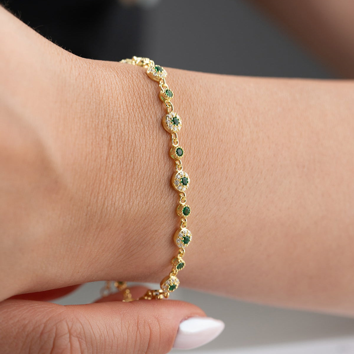 Bracelet plaqué or d'émeraude