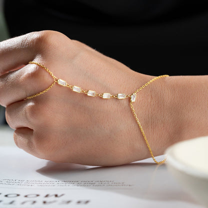 Handkette mit 925er Silber & Baget-Steinen – Şahmeran