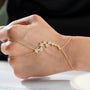 Handkette mit Sternen & Zirkonsteinen – Şahmeran Kollektion