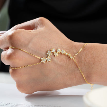Handkette mit Sternen & Zirkonsteinen – Şahmeran Kollektion