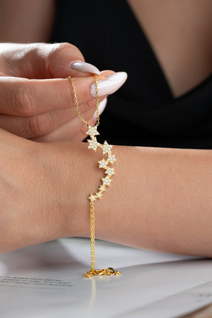 Handkette mit Sternen & Zirkonsteinen – Şahmeran Kollektion