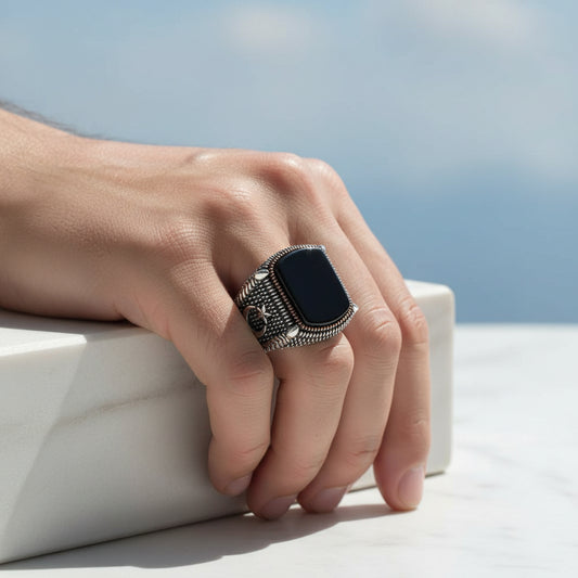 Ay-Yıldız Detaylı 925 Ayar Gümüş Siyah Taşlı Erkek Yüzük