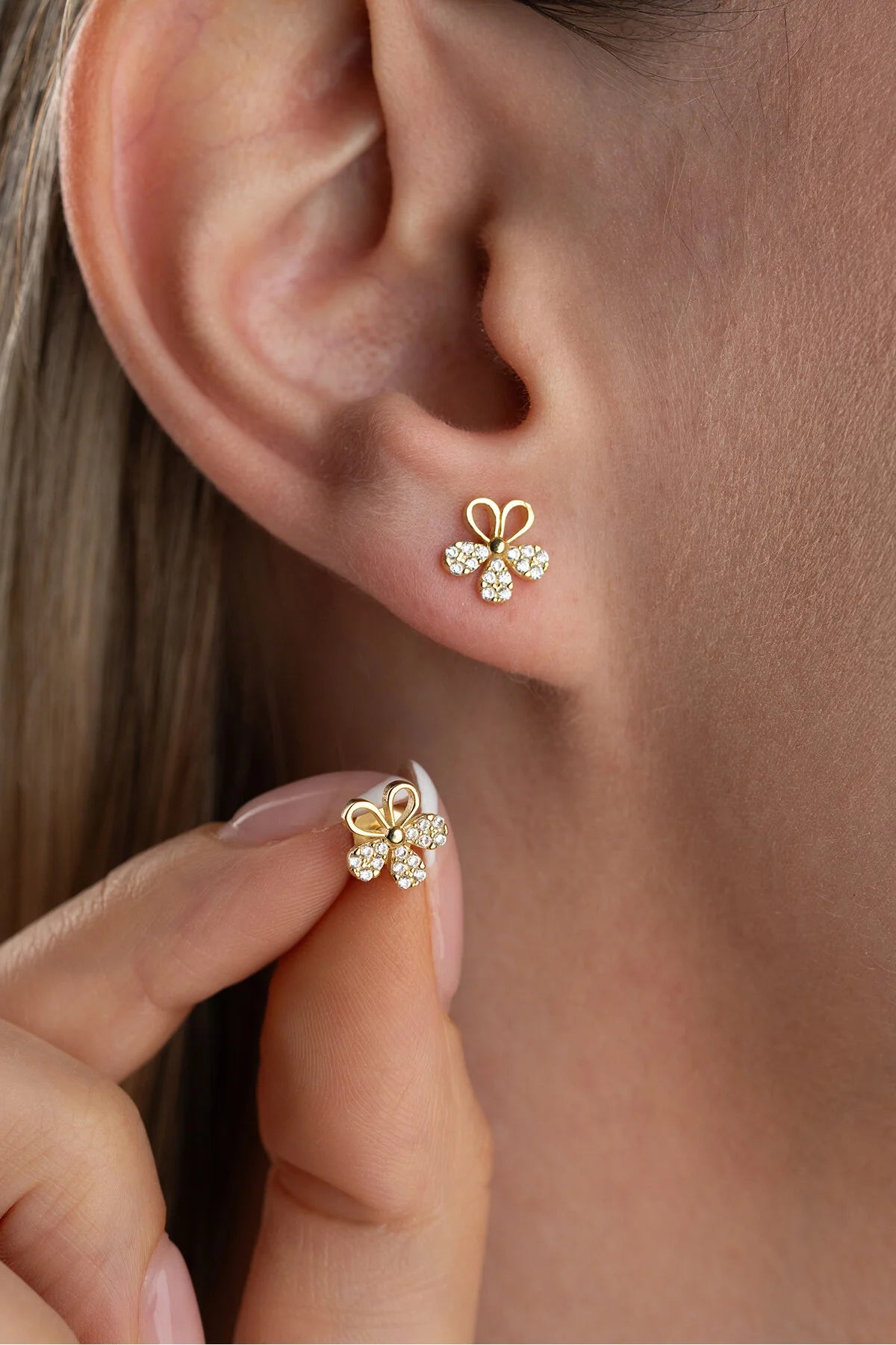 Minimalist Clover Stone Stud Earrings | 925 Sterling Silver 