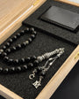 Geschenkset - Personalisierte 8mm Onyx-Tasbih und Stahlfeuerzeug-Set