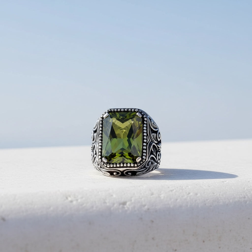 925 Ayar Gümüş Haki Zirkon Taşlı Erkek Yüzük