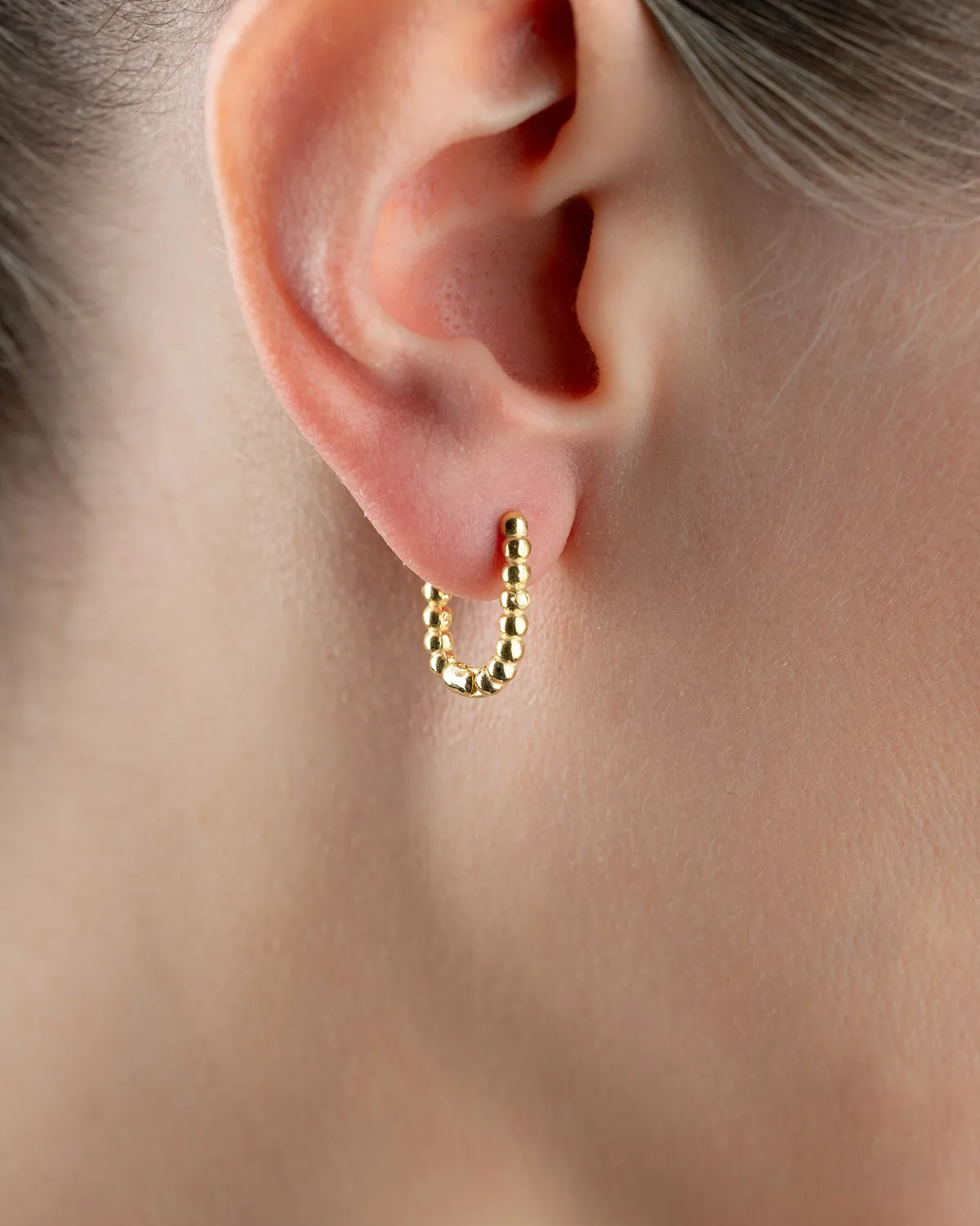 925 Boucles d'oreilles ovales détaillées en argent sterling en argent sterling