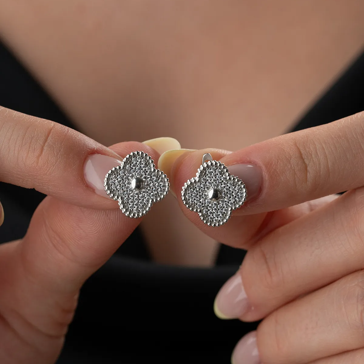 Kleeblatt Ohrringe – 925er Silber (Weiß)