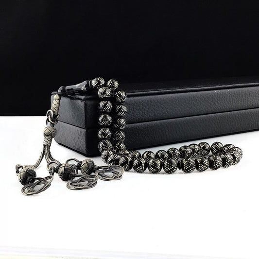 Rosenkranz aus schwarzem Feuerbernstein – Kazaziye mit Quasten